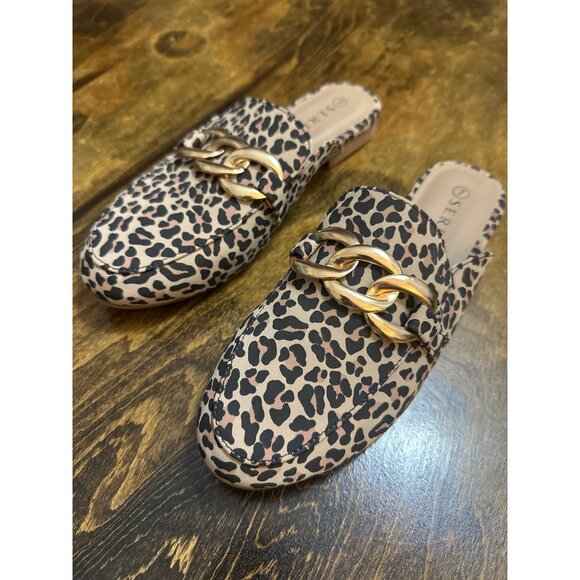 New Serra Leopard Print Slip-On Mules With Gold Chain Accent 7 Preppy Maximalist - Picture 6 of 10